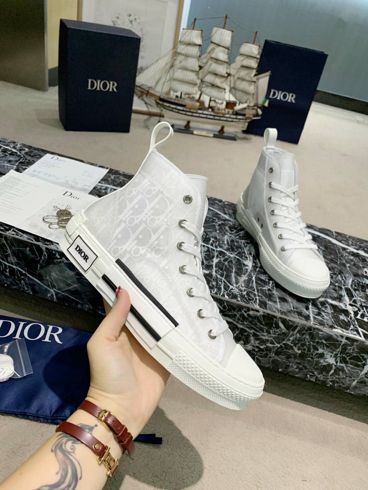 Dior B23 Sneaker-21
